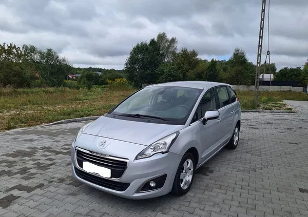 peugeot 5008 Peugeot 5008 cena 27900 przebieg: 222860, rok produkcji 2015 z Kielce